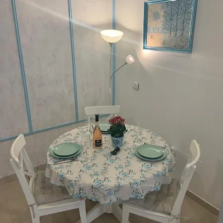 Cozy By The Sea Estepona