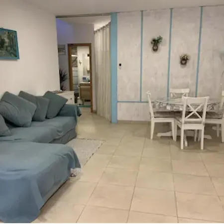 Cozy By The Sea Appartement *